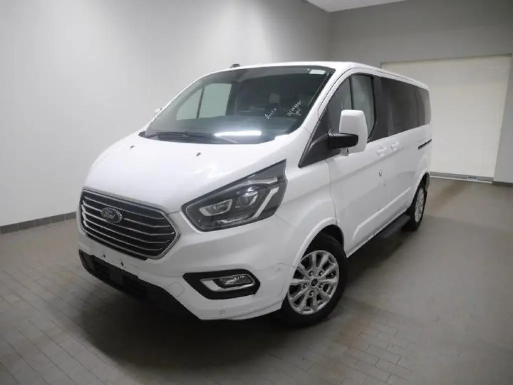 Photo 1 : Ford Tourneo 2023 Diesel