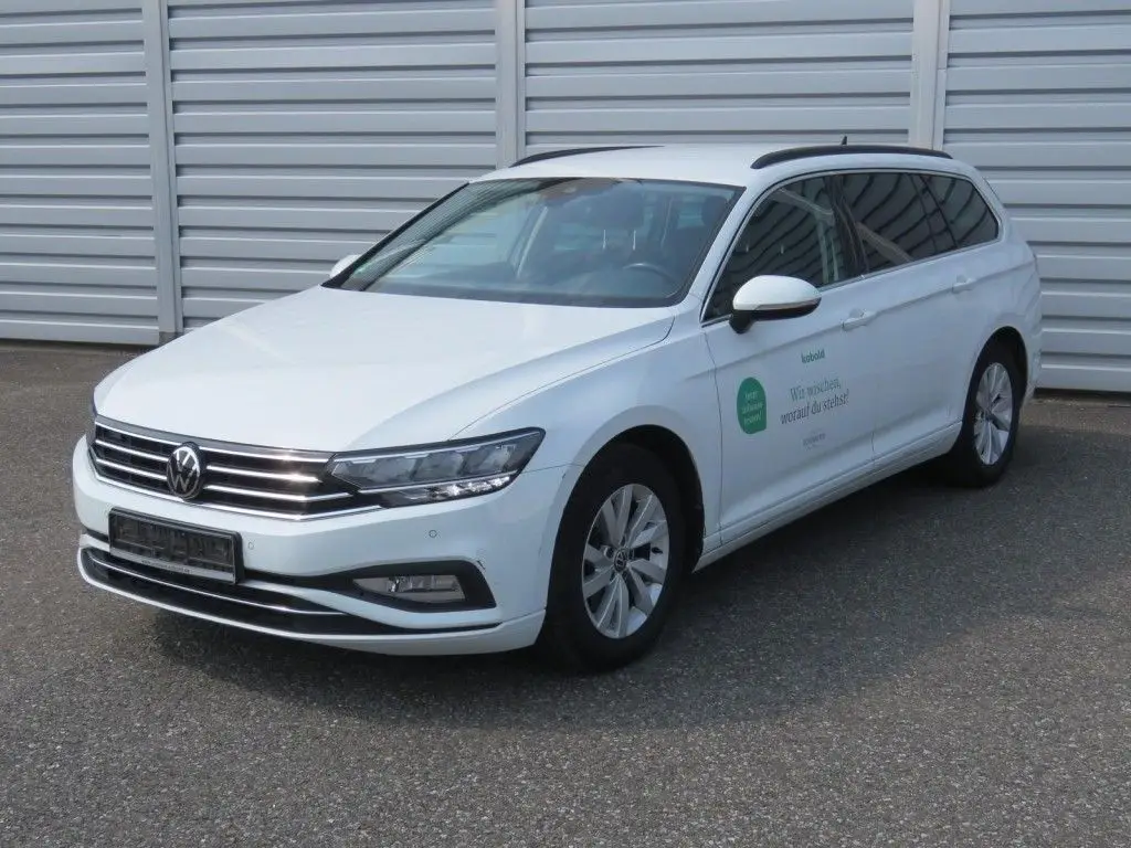 Photo 1 : Volkswagen Passat 2022 Diesel