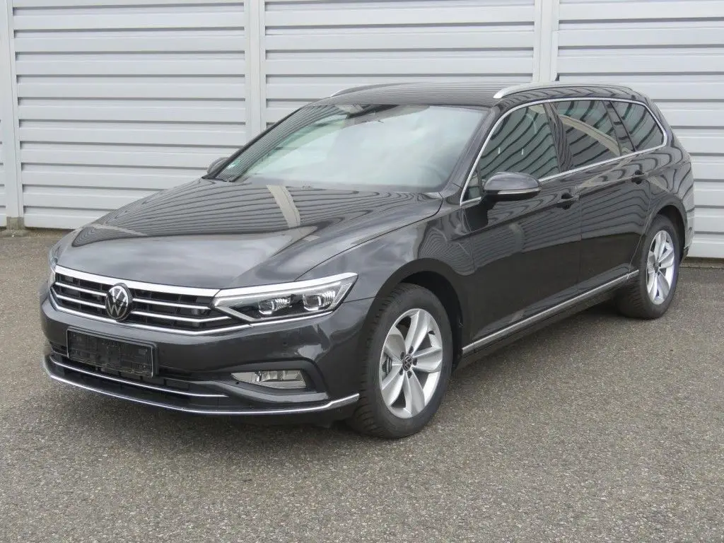 Photo 1 : Volkswagen Passat 2023 Diesel