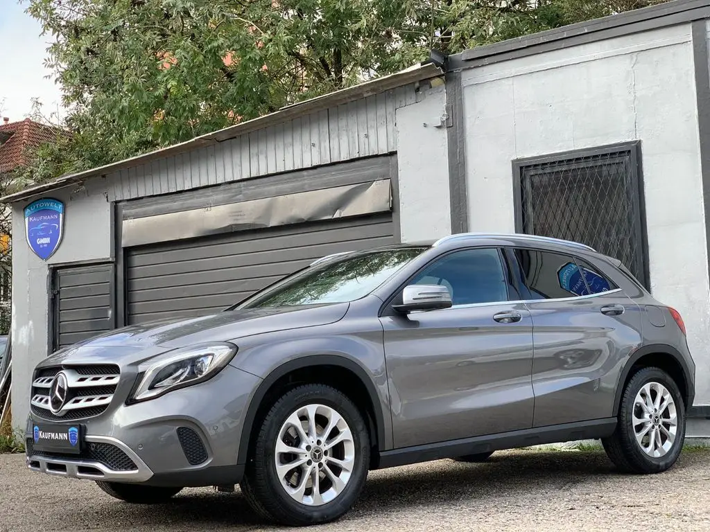 Photo 1 : Mercedes-benz Classe Gla 2018 Essence