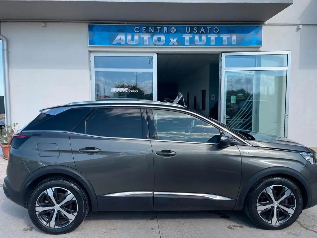 Photo 1 : Peugeot 3008 2017 Diesel