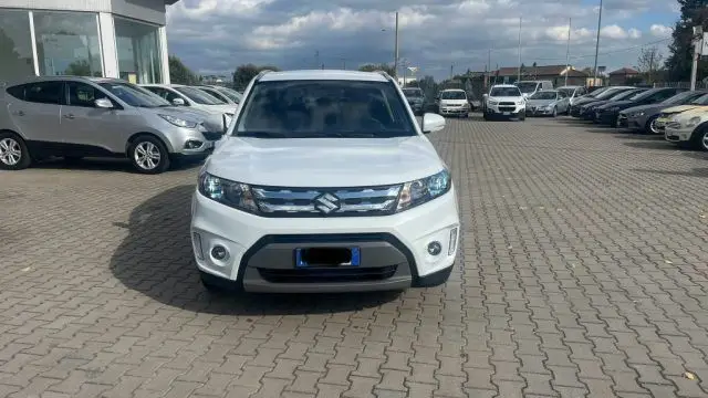 Photo 1 : Suzuki Vitara 2017 Petrol