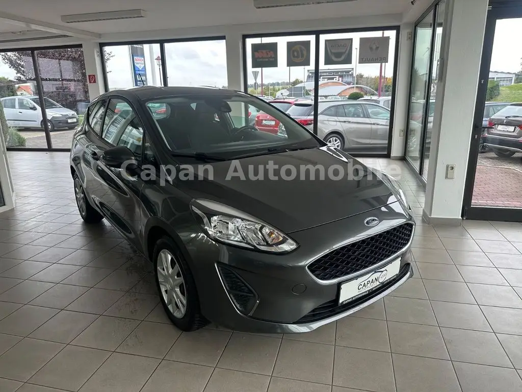 Photo 1 : Ford Fiesta 2017 Petrol