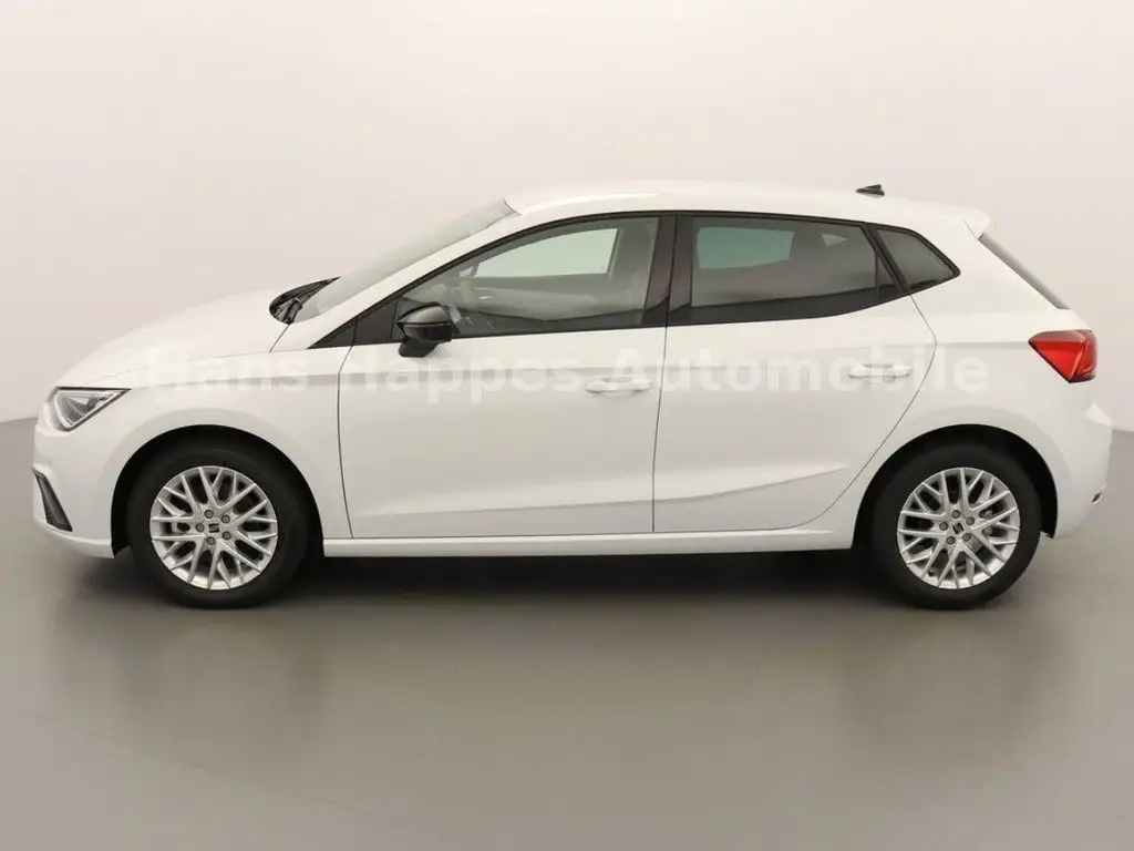 Photo 1 : Seat Ibiza 2024 Essence