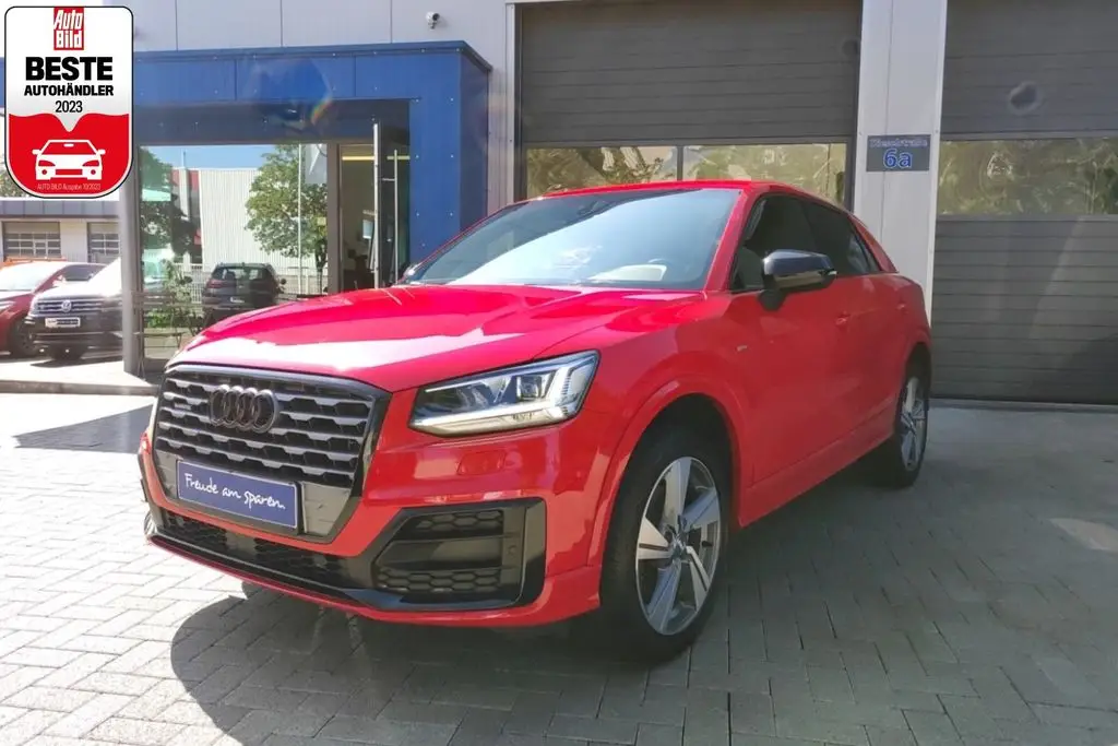 Photo 1 : Audi Q2 2017 Diesel