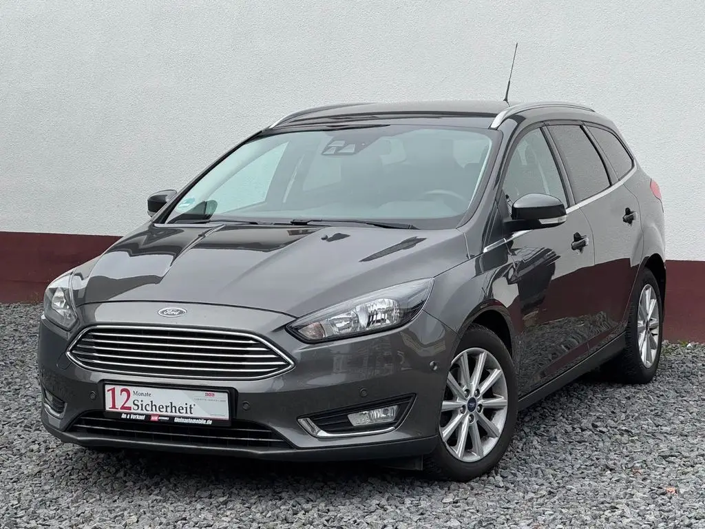 Photo 1 : Ford Focus 2016 Essence