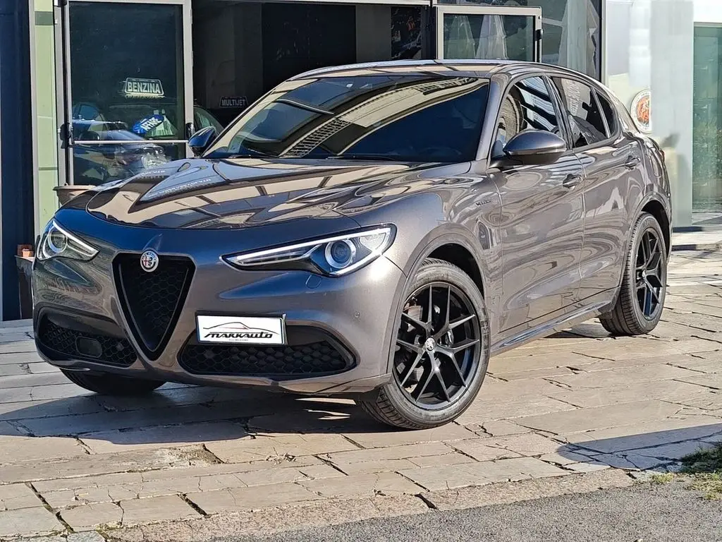 Photo 1 : Alfa Romeo Stelvio 2020 Diesel