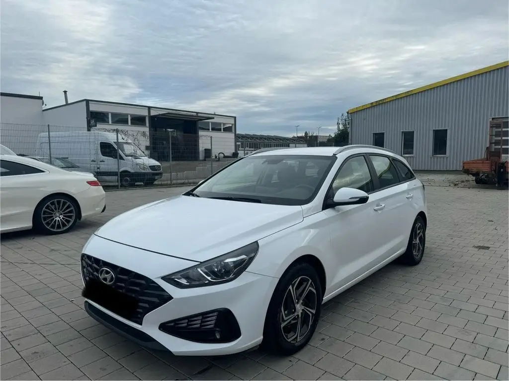 Photo 1 : Hyundai I30 2022 Diesel