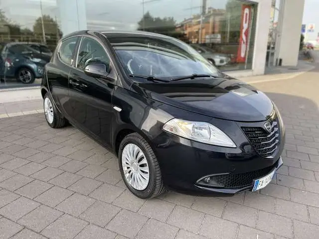 Photo 1 : Lancia Ypsilon 2015 LPG