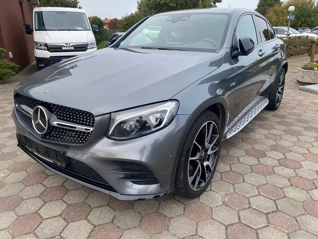 Photo 1 : Mercedes-benz Classe Glc 2017 Essence