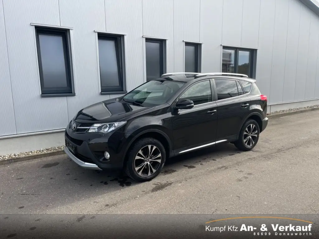 Photo 1 : Toyota Rav4 2015 Diesel