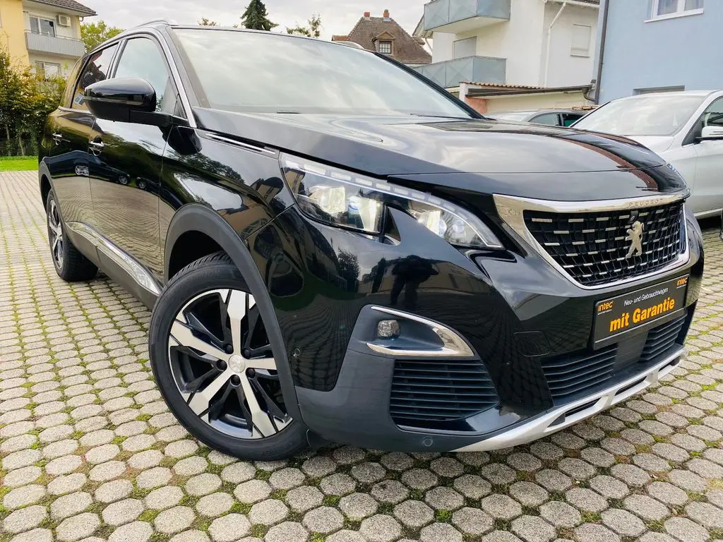 Photo 1 : Peugeot 5008 2018 Diesel