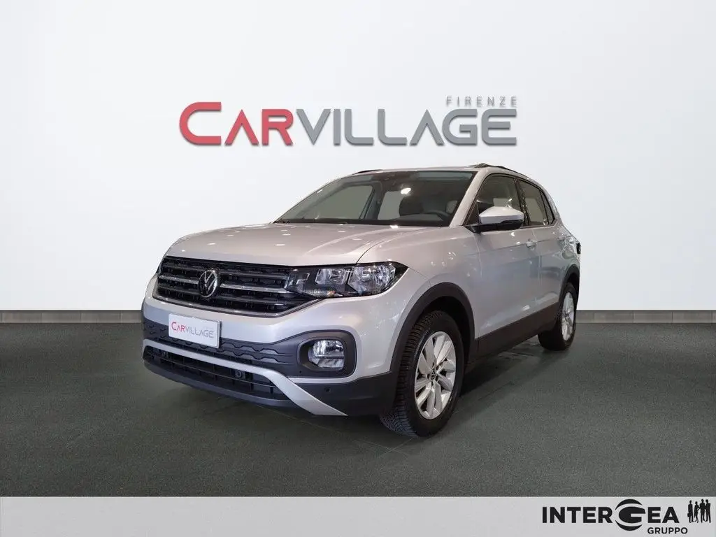 Photo 1 : Volkswagen T-cross 2023 Essence