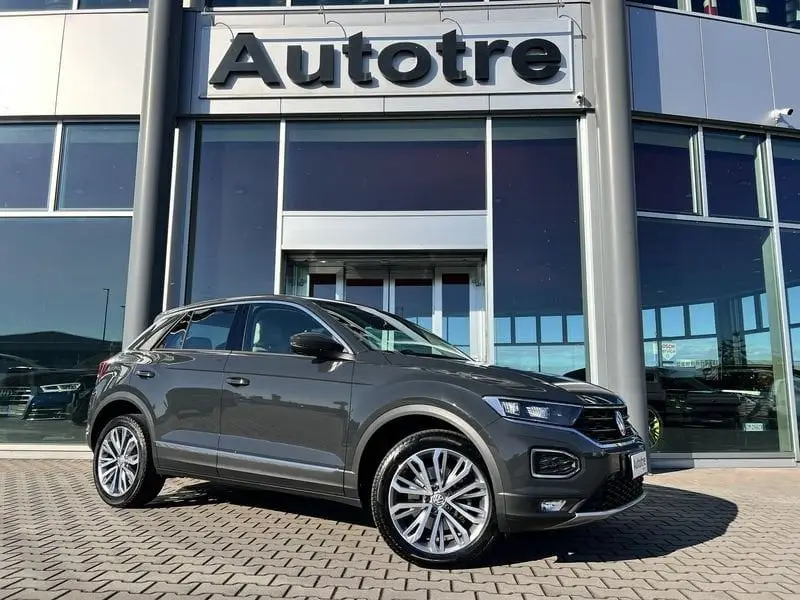 Photo 1 : Volkswagen T-roc 2019 Essence