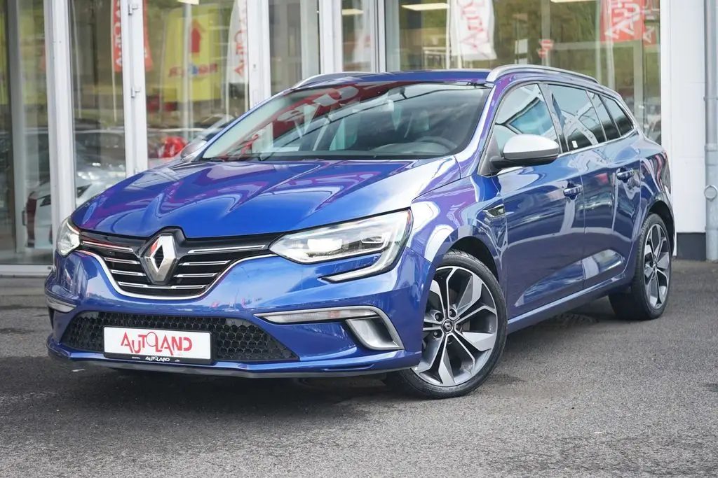 Photo 1 : Renault Megane 2018 Essence