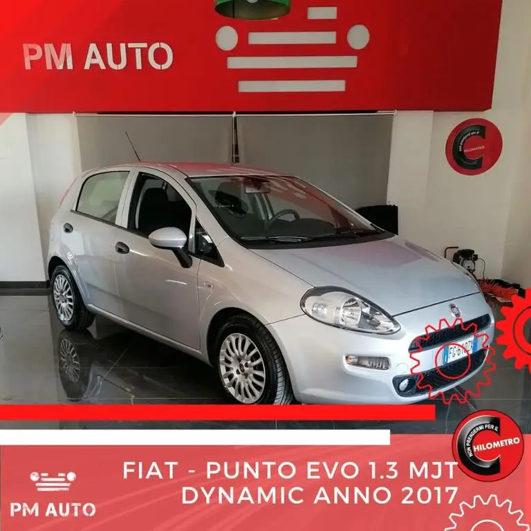 Photo 1 : Fiat Punto 2017 Diesel