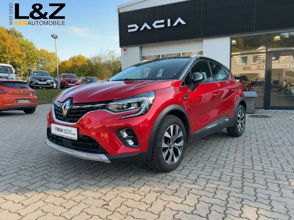 Photo 1 : Renault Captur 2020 Essence