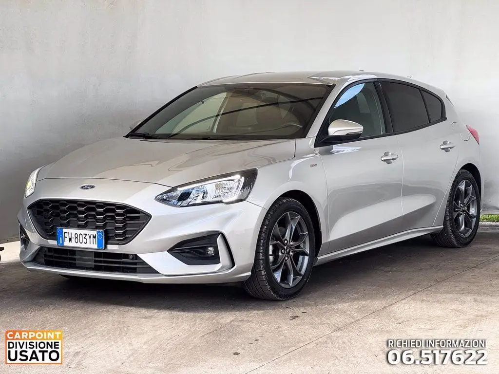 Photo 1 : Ford Focus 2019 Petrol