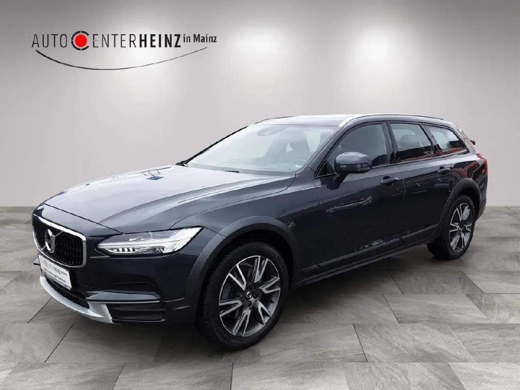 Photo 1 : Volvo V90 2019 Diesel