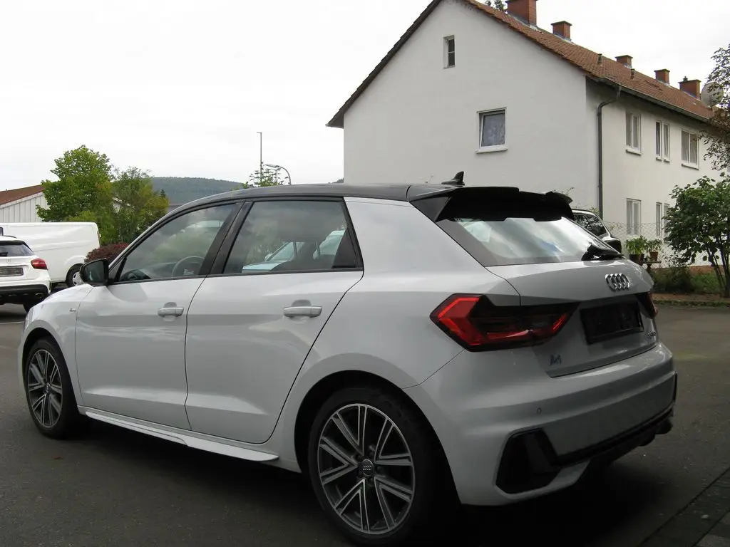 Photo 1 : Audi A1 2020 Petrol