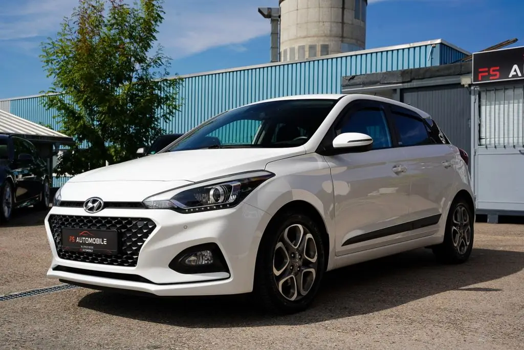 Photo 1 : Hyundai I20 2020 Essence