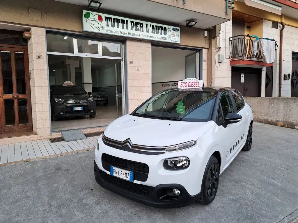 Photo 1 : Citroen C3 2018 Diesel