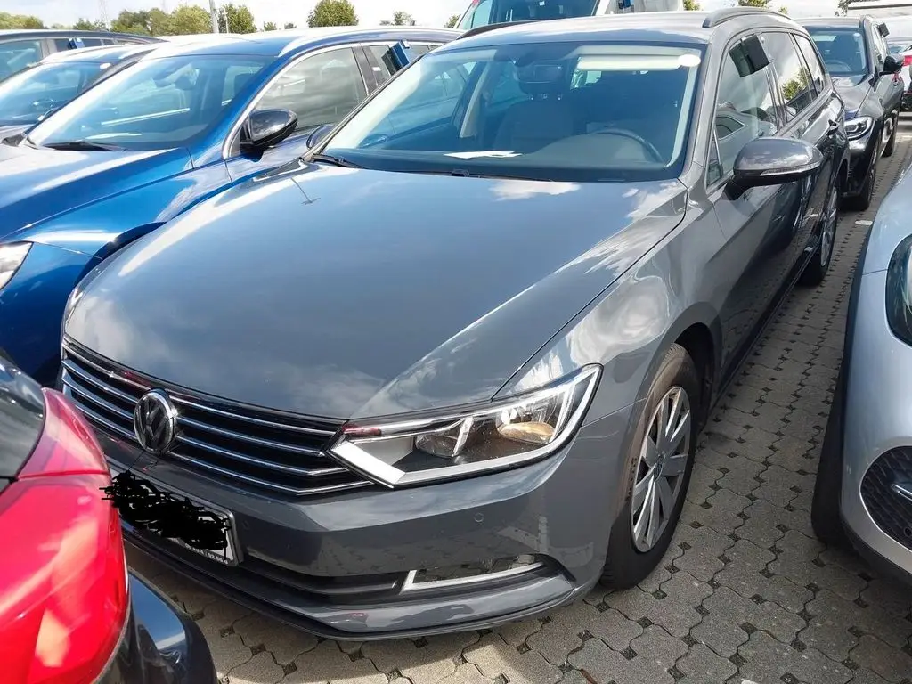 Photo 1 : Volkswagen Passat 2019 Diesel