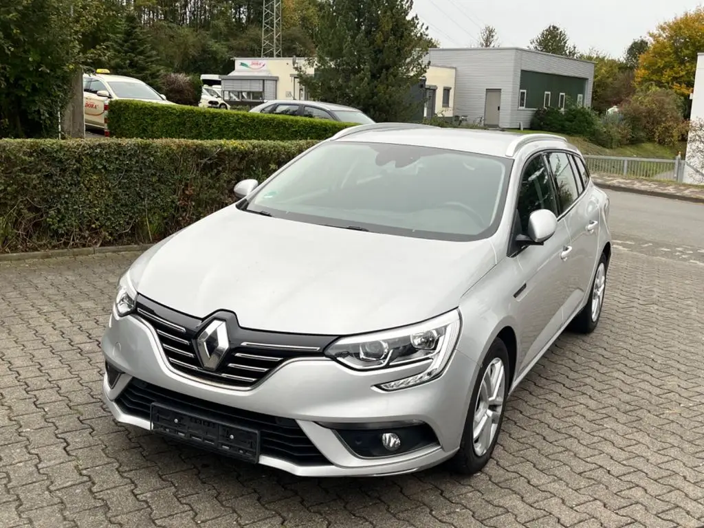 Photo 1 : Renault Megane 2018 Diesel