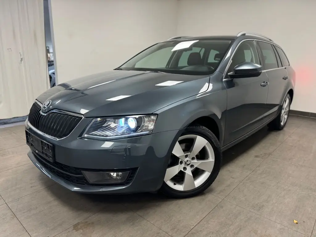 Photo 1 : Skoda Octavia 2015 Essence