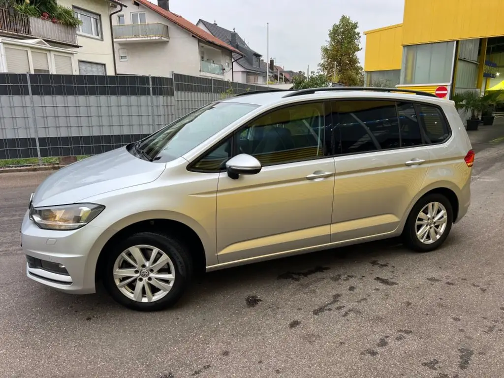 Photo 1 : Volkswagen Touran 2020 Diesel