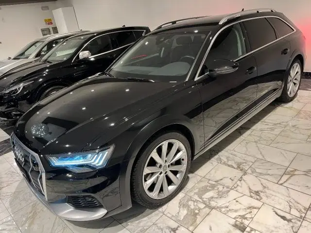 Photo 1 : Audi A6 2023 Hybrid