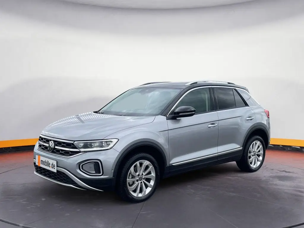 Photo 1 : Volkswagen T-roc 2024 Essence