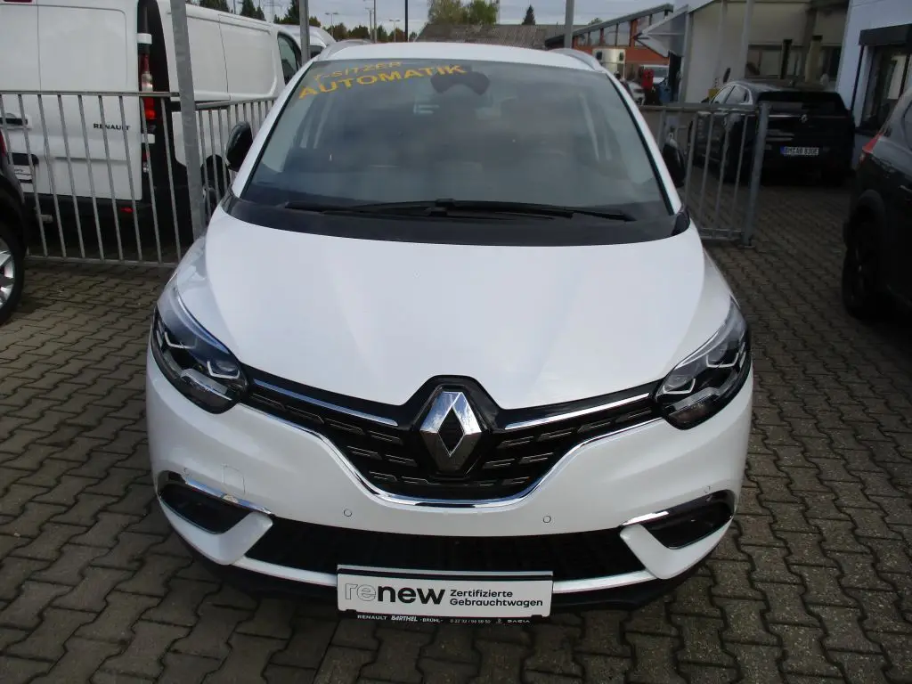 Photo 1 : Renault Grand Scenic 2023 Essence