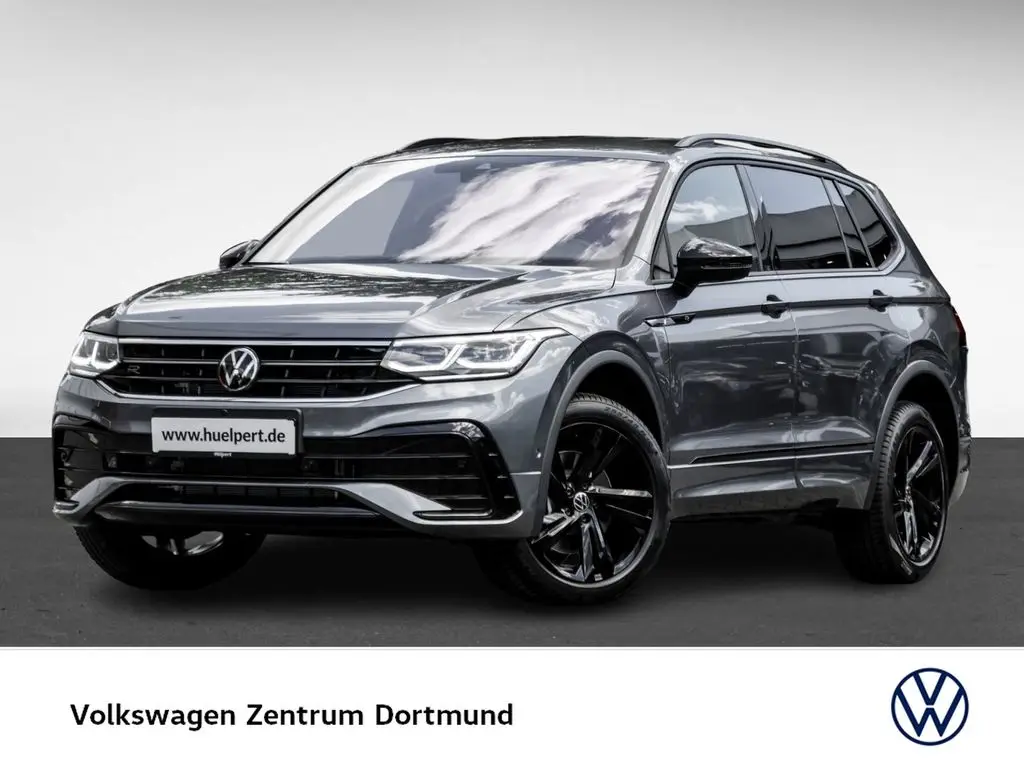 Photo 1 : Volkswagen Tiguan 2024 Essence