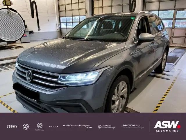 Photo 1 : Volkswagen Tiguan 2023 Diesel