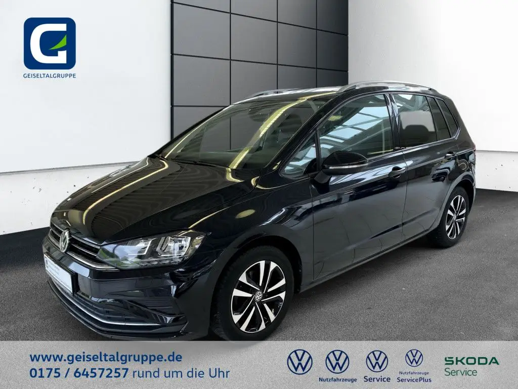 Photo 1 : Volkswagen Golf 2019 Essence