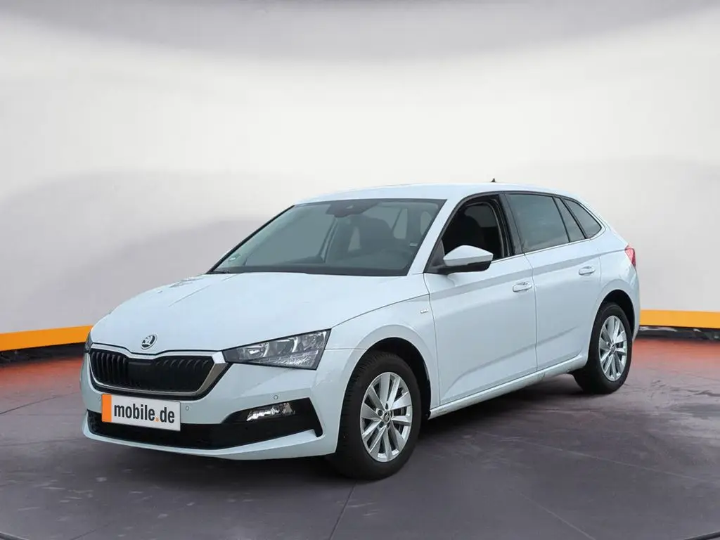 Photo 1 : Skoda Scala 2023 Petrol