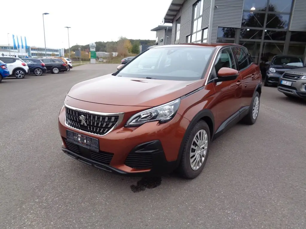 Photo 1 : Peugeot 3008 2017 Petrol