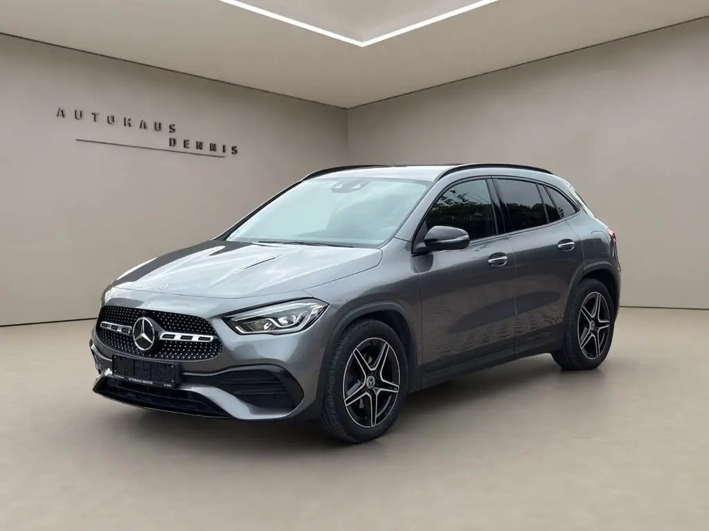 Photo 1 : Mercedes-benz Classe Gla 2020 Petrol