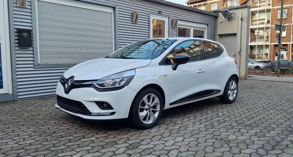 Photo 1 : Renault Clio 2017 Diesel