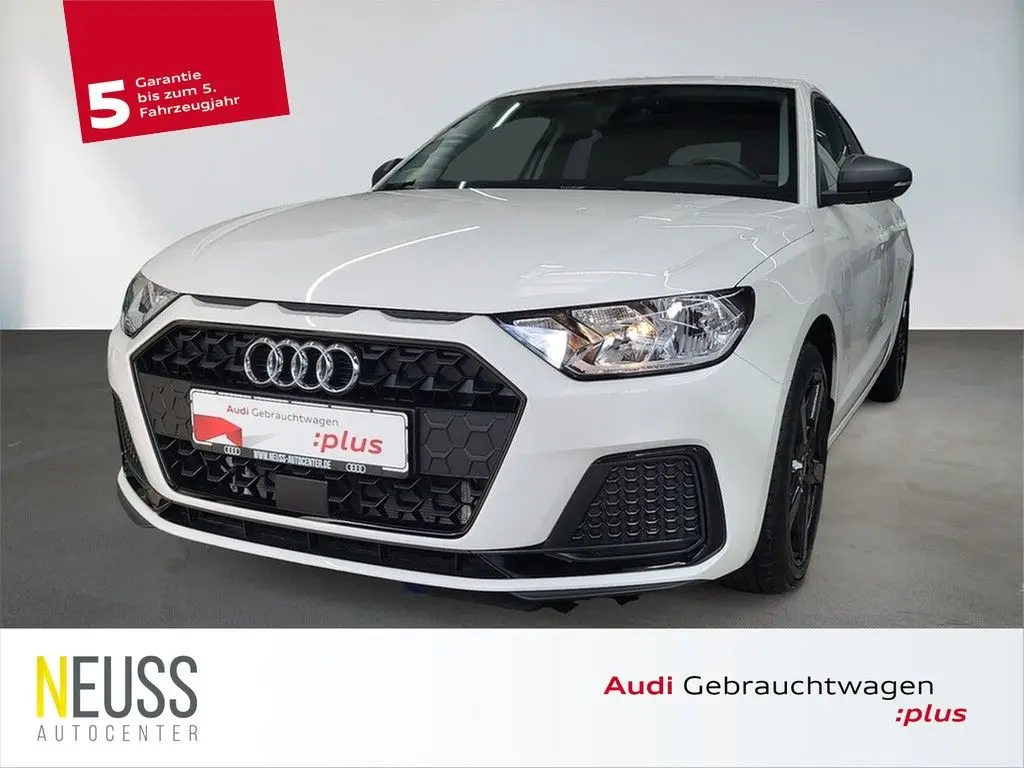 Photo 1 : Audi A1 2024 Essence