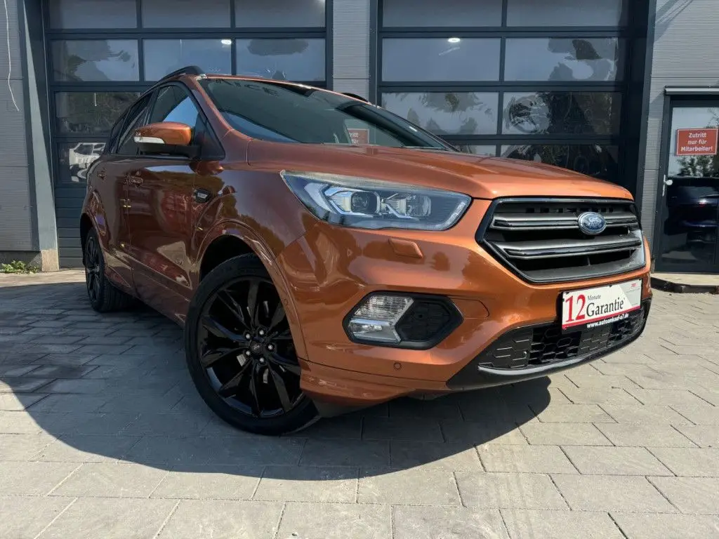 Photo 1 : Ford Kuga 2018 Essence