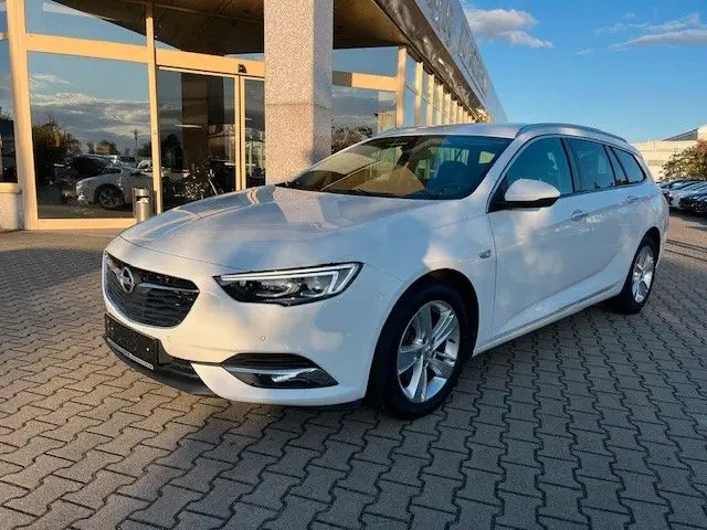 Photo 1 : Opel Insignia 2019 Diesel