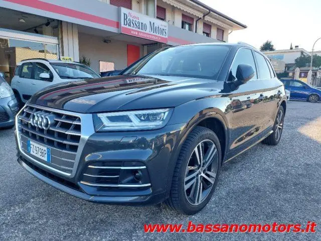 Photo 1 : Audi Q5 2020 Diesel