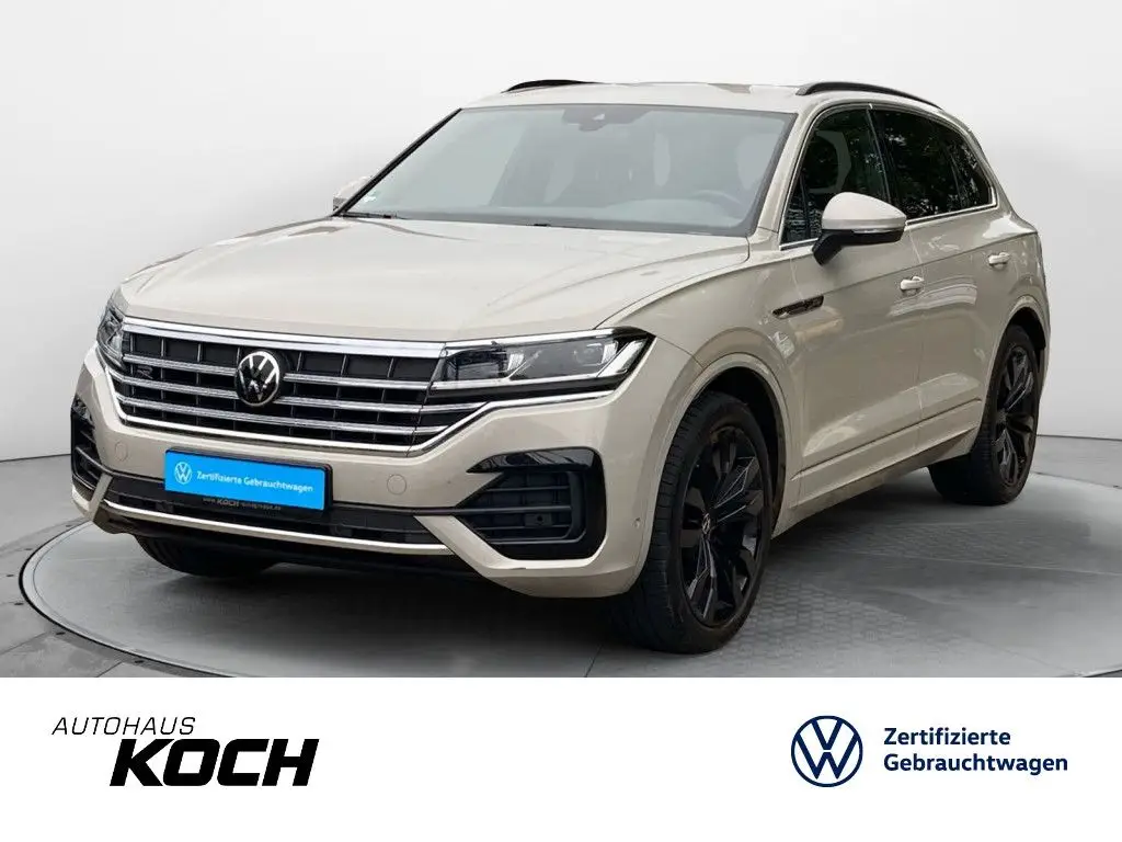 Photo 1 : Volkswagen Touareg 2023 Diesel