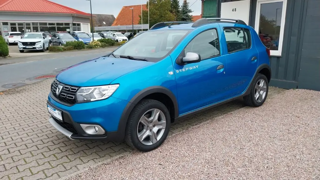 Photo 1 : Dacia Sandero 2017 Petrol