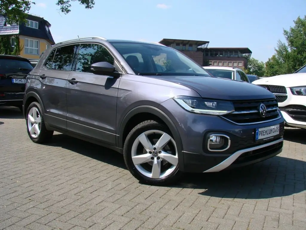 Photo 1 : Volkswagen T-cross 2022 Essence