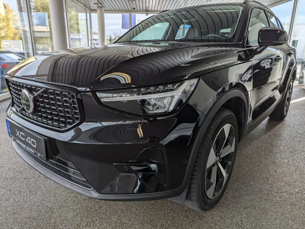 Photo 1 : Volvo Xc40 2024 Essence