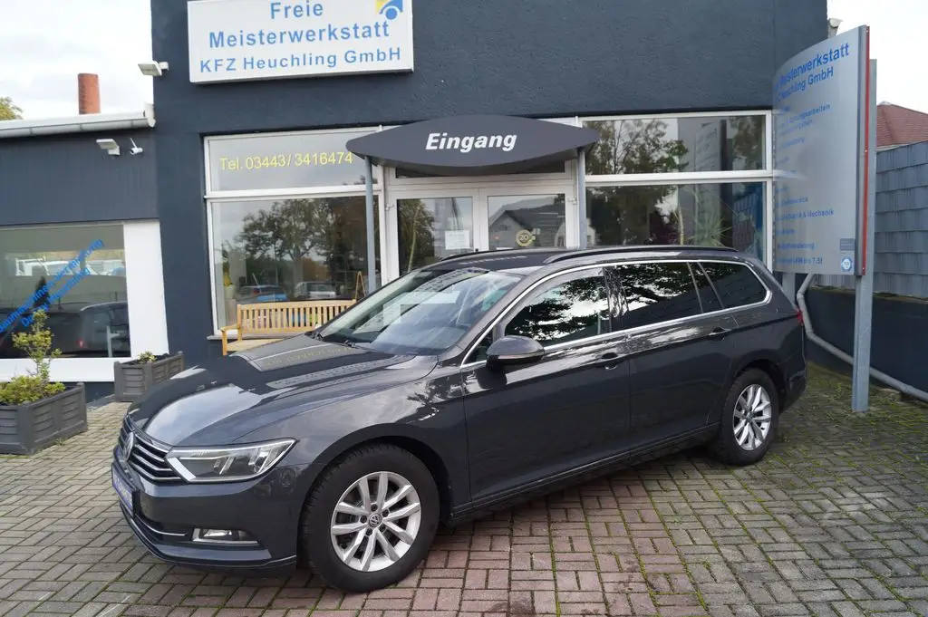 Photo 1 : Volkswagen Passat 2015 Diesel