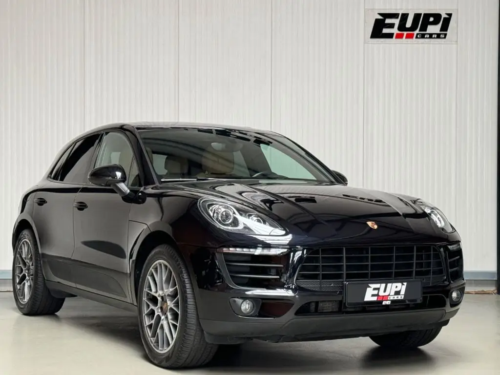 Photo 1 : Porsche Macan 2019 Essence